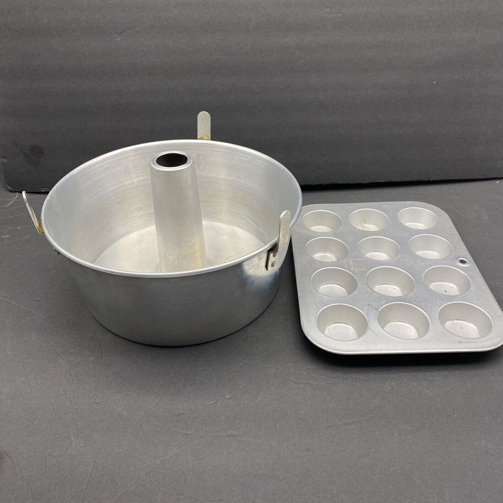 Vintage Mirro Kitchen Pride Angel Food Cake Pan And Mini Muffin Pan Aluminum USA